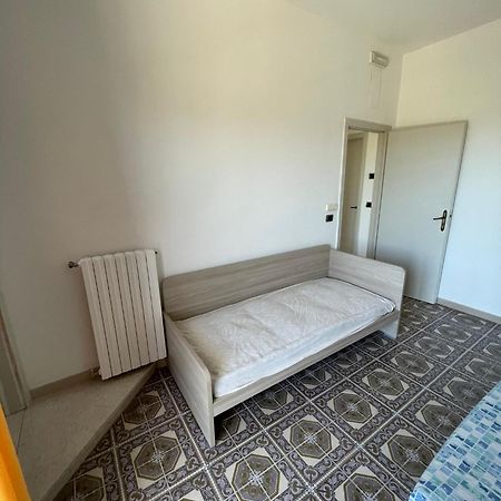 Trentatre Quarantatre Bed and Breakfast Mola di Bari Exteriör bild