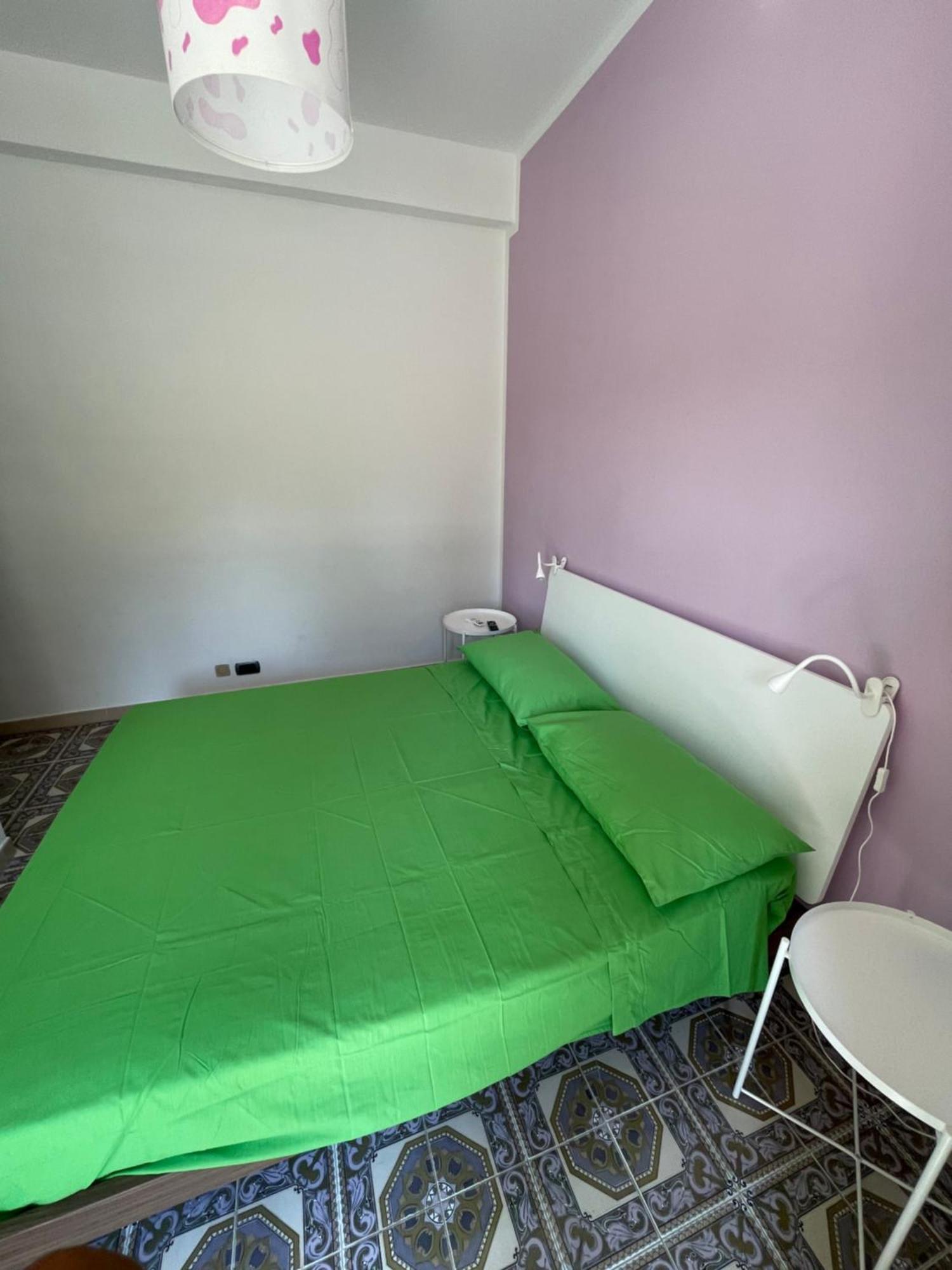 Trentatre Quarantatre Bed and Breakfast Mola di Bari Exteriör bild