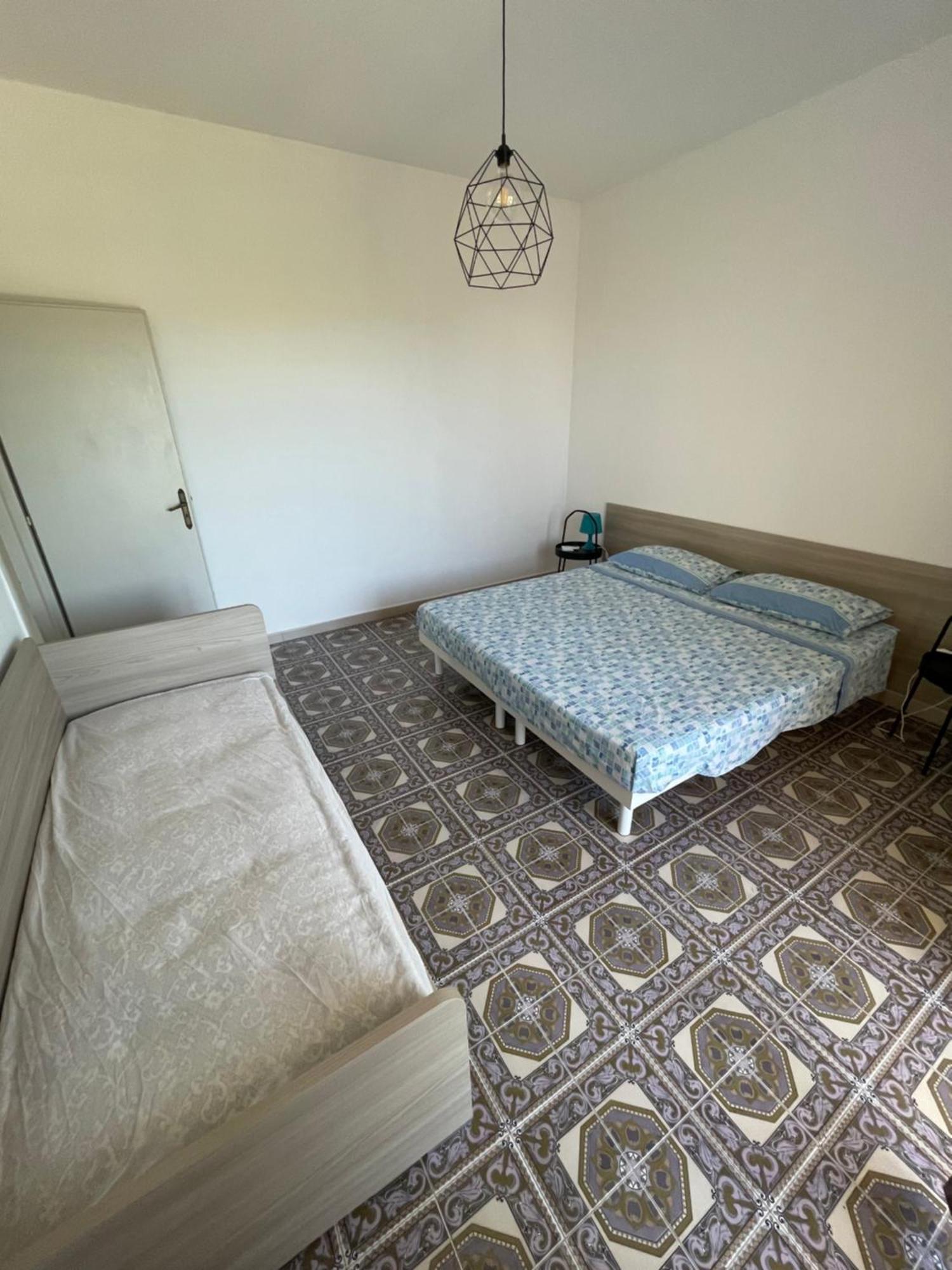 Trentatre Quarantatre Bed and Breakfast Mola di Bari Exteriör bild