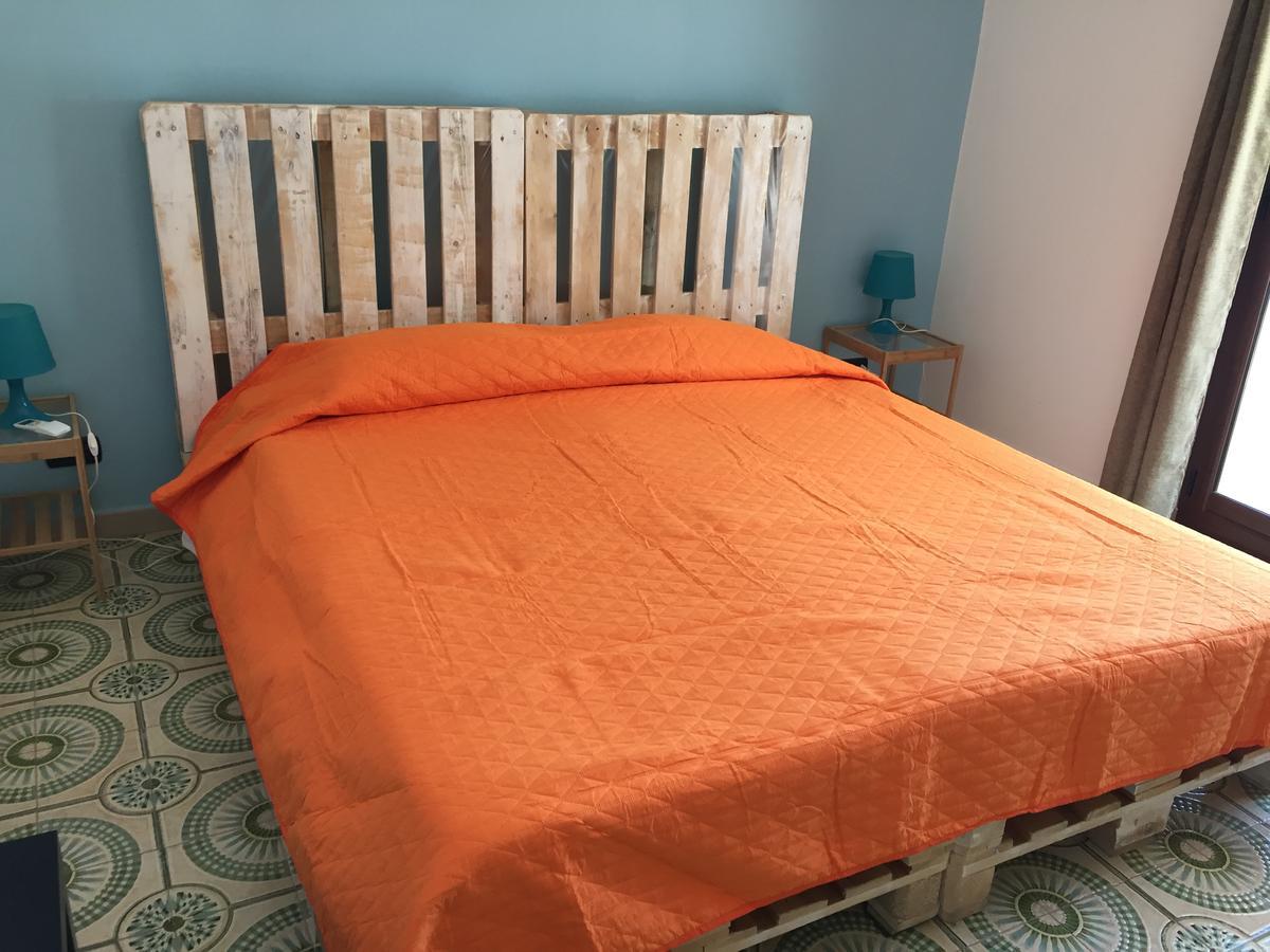Trentatre Quarantatre Bed and Breakfast Mola di Bari Exteriör bild